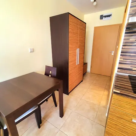 Apartment 209 студио в комплексе River Park